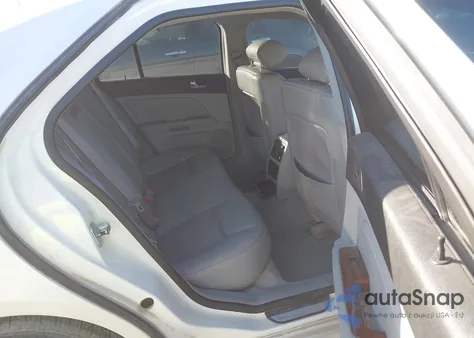 2007 Cadillac Sts V6 from USA, damaged, VIN 1G6DW677770150707